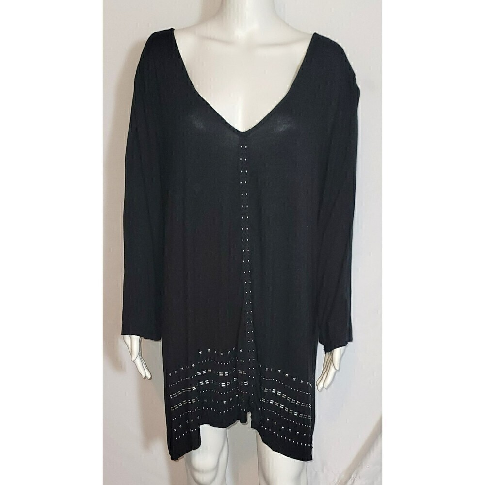 B.L.E.U. Women's Metal Accents Long Sleeve Black Blouse Size 26/28